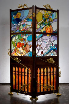 Beetstuhl um 1880, Tiffany Bleiverglasung, Zierate Polimentvergoldet, 160 x 106 - 2005 